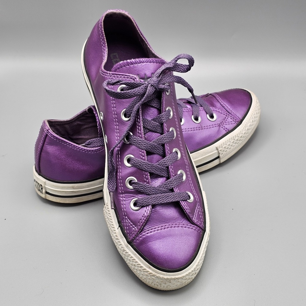 Converse All Star Specialty Purple Magic OX Size W7 Style# 525948C - Picture 4 of 10